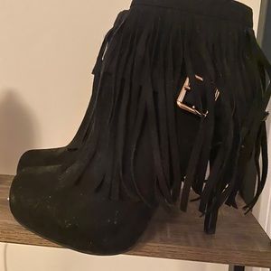 $5 shoe sale!